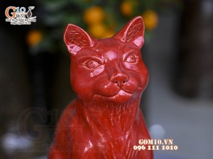 Tượng Linh vật Quý Mão màu đỏ, cao 28x18cm