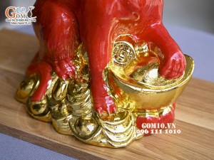 Tượng Linh vật Quý Mão màu đỏ, dát vàng cao cấp, cao 28x18cm