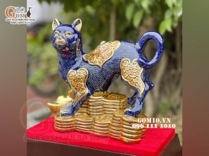 Tượng Linh vật Quý Mão màu xanh coban, vẽ vàng cao cấp, cao 22x20cm