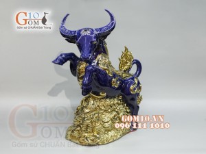Tượng Linh vật tài lộc Tân Sửu màu xanh coban vẽ vàng cao cấp, cao 43cm