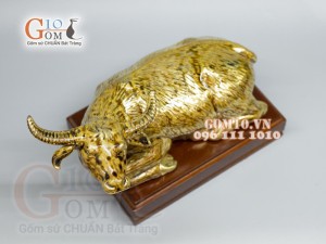 Tượng Linh vật tài lộc Tân Sửu vẽ vàng cao 11,5 cm