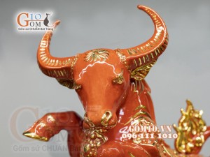 Tượng Linh vật tài lộc Tân Sửu vẽ vàng cao cấp, cao 43cm