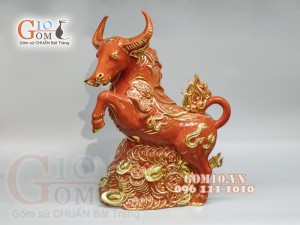 Tượng Linh vật tài lộc Tân Sửu vẽ vàng cao cấp, cao 43cm