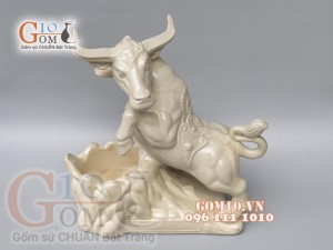 Tượng linh vật Trâu - Bạch Ngưu Vương, cao 43cm