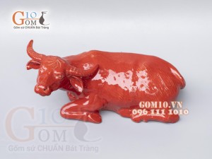 Tượng Linh Vật Trâu đỏ dáng nằm cao 11,5cm