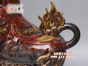 Tượng linh vật Trâu Tài Lộc đỏ đen cao 43cm