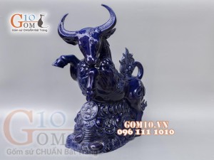 Tượng linh vật Trâu Tài Lộc xanh coban cao 43cm
