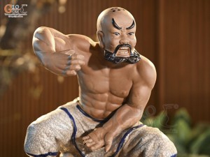 Tượng Lỗ Chí Thâm dáng nhổ cây men rạn, cao 30cm