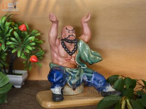 Tượng Lỗ Chí Thâm men xanh, cao 22cm (ghép cây)