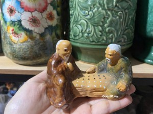 Tượng ông chơi cờ dài 11cm