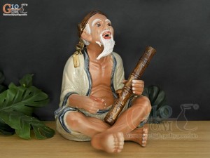 Tượng ông lão hút thuốc lào men rạn, cao 38cm