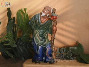Tượng ông lão mai chống gậy men màu, cao 25cm