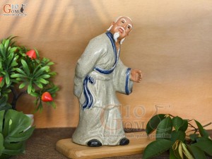 Tượng ông lão mai ghép cây men rạn, cao 27cm