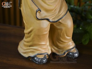 Tượng ông lão mai men nâu, cao 55cm (ghép cây)