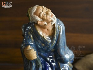 Tượng ông lão mai men xanh, cao 33cm (ghép cây)