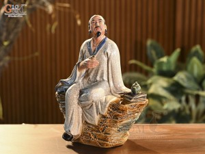 Tượng ông thần trà men rạn, cao 27cm