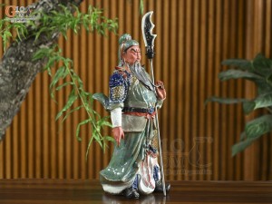 Tượng Quan Công men xanh, cao 46cm