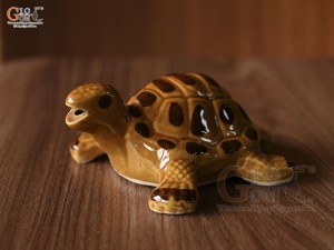 Tượng Rùa men nâu, dài 14cm