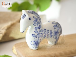 Tượng sứ decor dáng Ngựa, cao 10cm