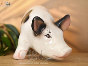 Tượng sứ heo lai đốm, dài 27cm
