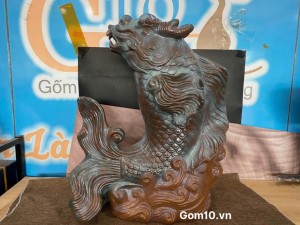 Tượng gốm men màu xanh Cá Chép Hóa Rồng, cao 54cm