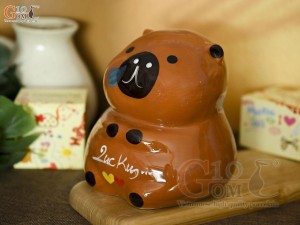 Tượng sứ tiết kiệm capybara màu nâu, cao 17cm