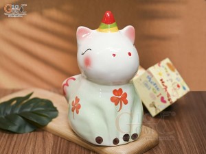 Tượng sứ tiết kiệm dáng ngựa màu xanh, cao 22cm