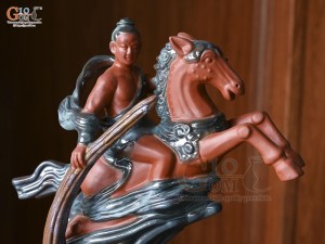 Tượng Thánh Gióng cưỡi ngựa, cao 35cm