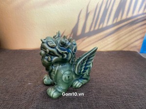 Tượng tỳ hưu men xanh ngọc, kích thước 14x12cm