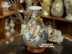 Tỳ bà men rạn đắp nổi Công Đào Phú Quý, cao 45cm