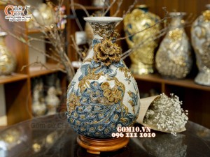 Tỳ bà men rạn đắp nổi Công Đào Phú Quý kênh, cao 45cm