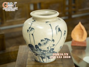 Vò cổ men rạn vẽ sen, 32cm
