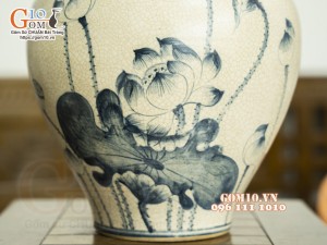Vò cổ men rạn vẽ sen, 32cm